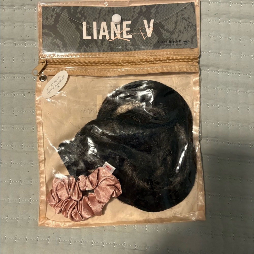 Insert name here liane v in black brown root